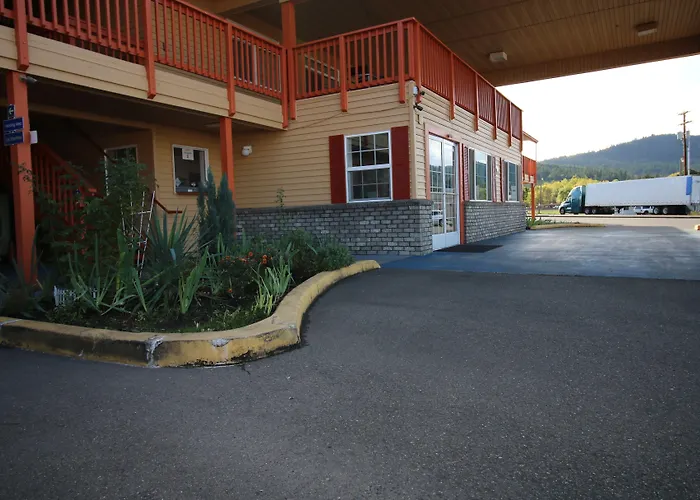 Rice Hill Inn Motel